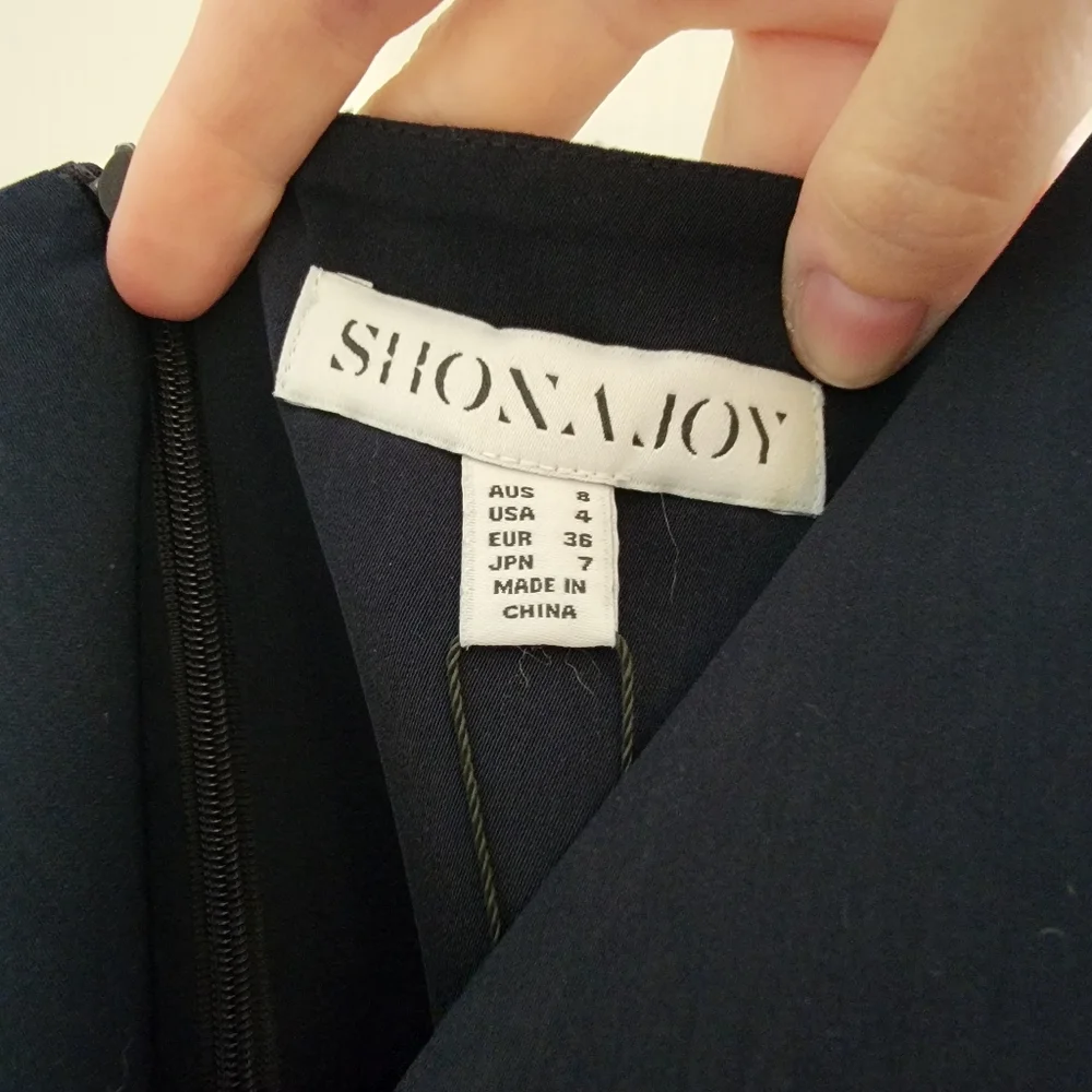 NWT Shona Joy Draped Cocktail Dress In Navy - Picture 9 of 10